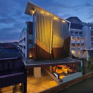 **** Hotel Fairfield By Marriott Bali South Kuta Indonezia