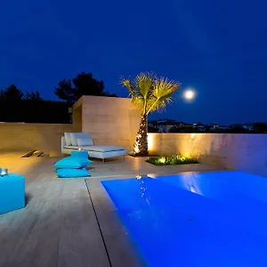 https://boutique-hotel-valsabbion.in-istria.net